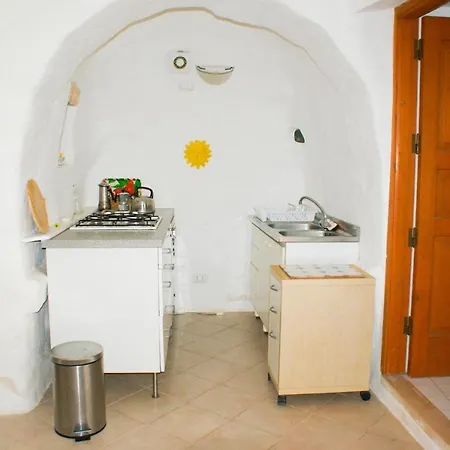 Trullo Rosa Blu Vila